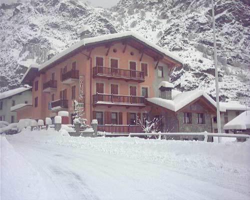 Hotel Beau Sejour Arvier Exterior photo